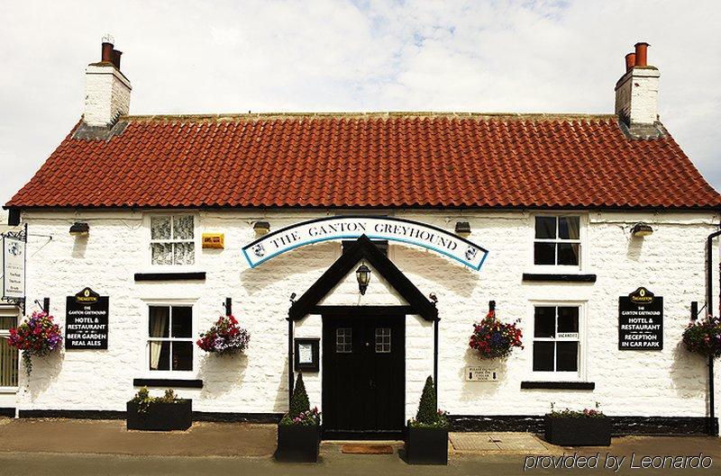 Ganton Greyhound Inn Exteriör bild