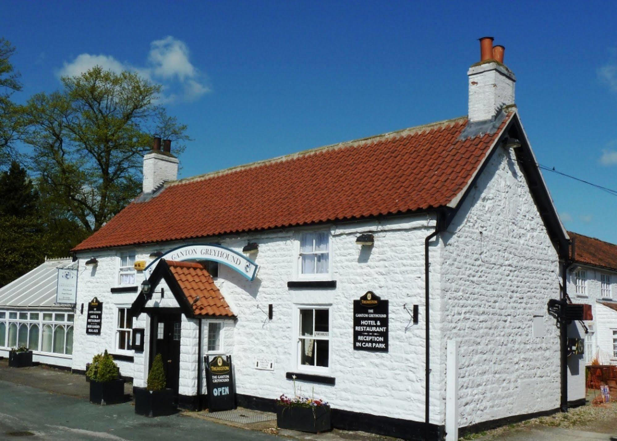 Ganton Greyhound Inn Exteriör bild